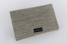 Load image into Gallery viewer, Sian Medium Clutch Purse - PillowKate
