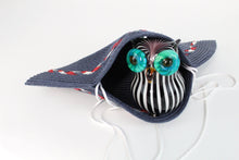 Load image into Gallery viewer, Samara Semi-Round Clutch Purse Handbag - PillowKate
