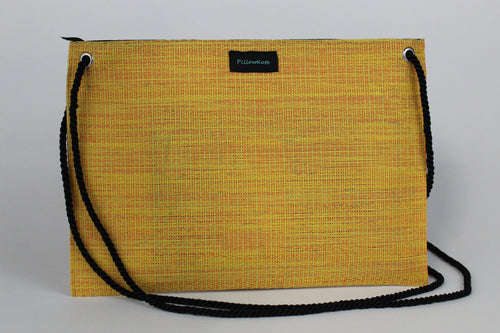 Qlara Solid Color Handbag - PillowKate