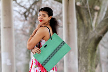 Load image into Gallery viewer, Leone Green Beige Large Totebag - PillowKate
